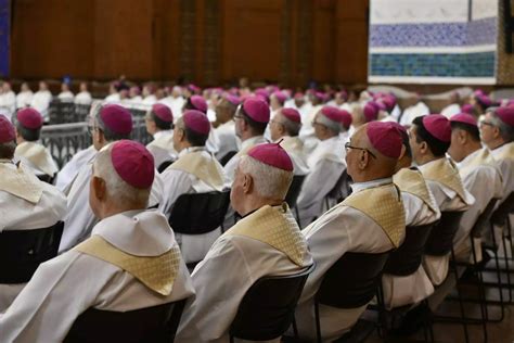 quantos bispos tem no brasil